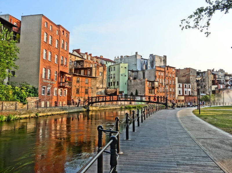 brda, urban, day, Bydgoszcz, bydgoszcz venice, city, river, built structure, railing, apartment, no people, bridge, Brda, nature, building exterior, 720P