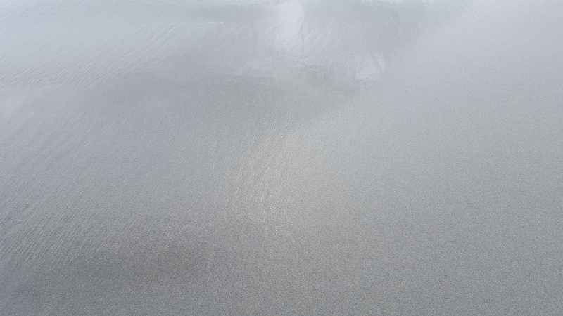 aluminum, sand, reflection, texture, steel, silver colored, gray, no people, silver - metal, abstract, sea, 4K, textured, pattern, cold temperature, tide