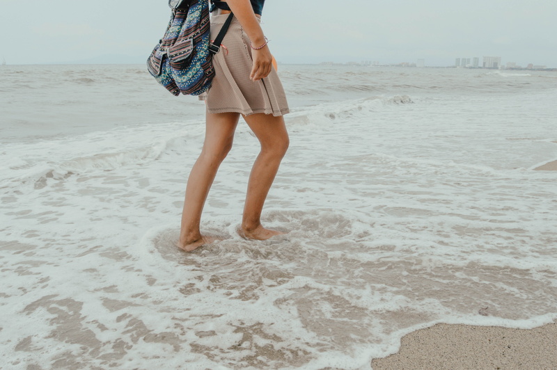 summer, women, seashore, sea, vacations, one person, leisure, vacation, land, ocean, photo, seaside, lifestyles, female, recreation, fun, beach, water
