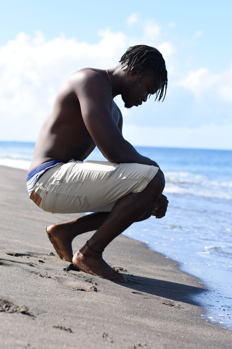 men, photo, posture, beach, lifestyles, 5K, sand, nature, person, fit, lifestyle, sunlight, guy, leisure, land, young adult, model, barefoot, summer, adult