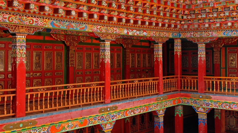 calligraphy, ornate, belief, multicolored, art, architectural column, travel destinations, religion, cultures, china, lijiang, classical style, architectural feature