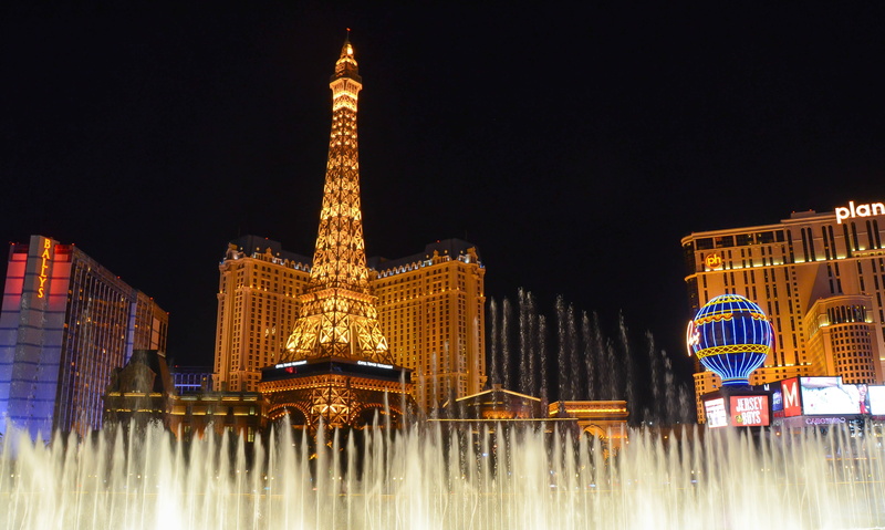 built structure, casino, las vegas, night, amusement park, the Strip, illuminated, outdoors, paris, building exterior, arts culture and entertainment, fountain