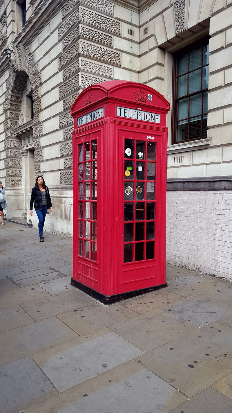 red, connection, phone booth, adult, communication, telephone booth, pay phone, women, building exterior, technology, 2K, built structure, real people