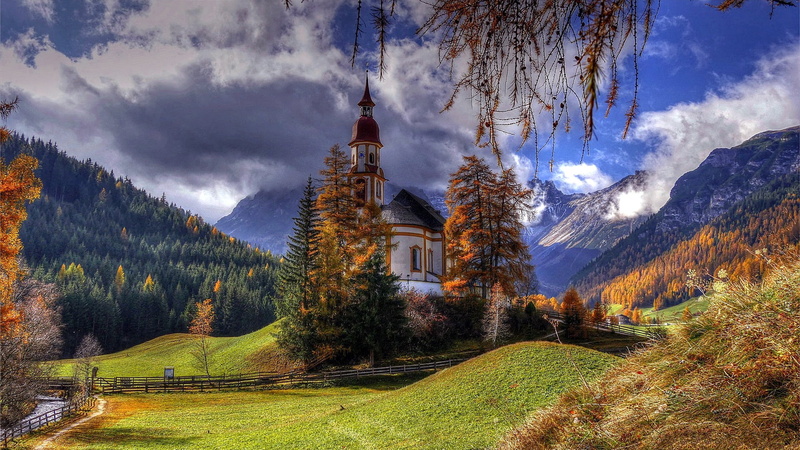 mountain village, church, mountain, mountain range, autumn, kirche st. nikolaus, landscape, tyrol, austria, 1080P, st. nikolaus church, europe, obernberg