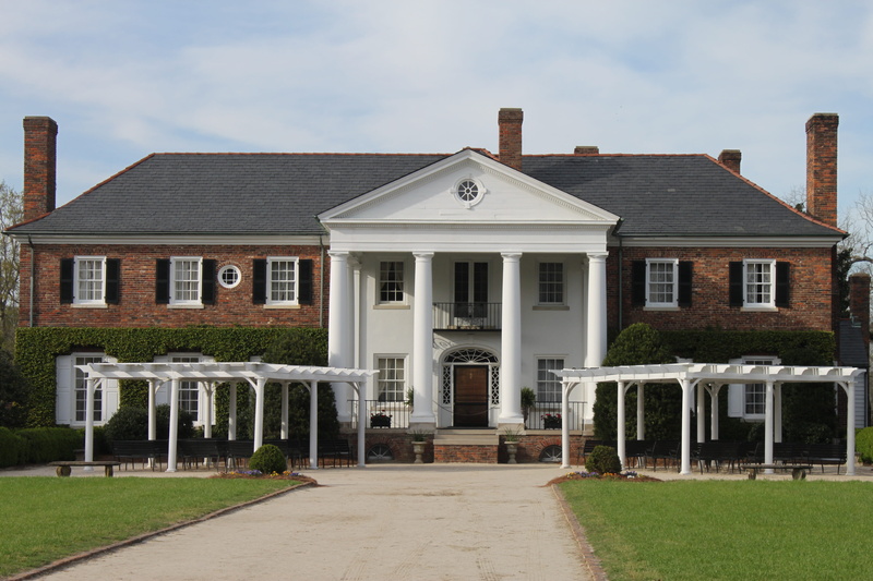 sky, south carolina, entrance, 4K, architecture, brick, built structure, grass, front or back yard, luxury, architectural column, building exterior, plant