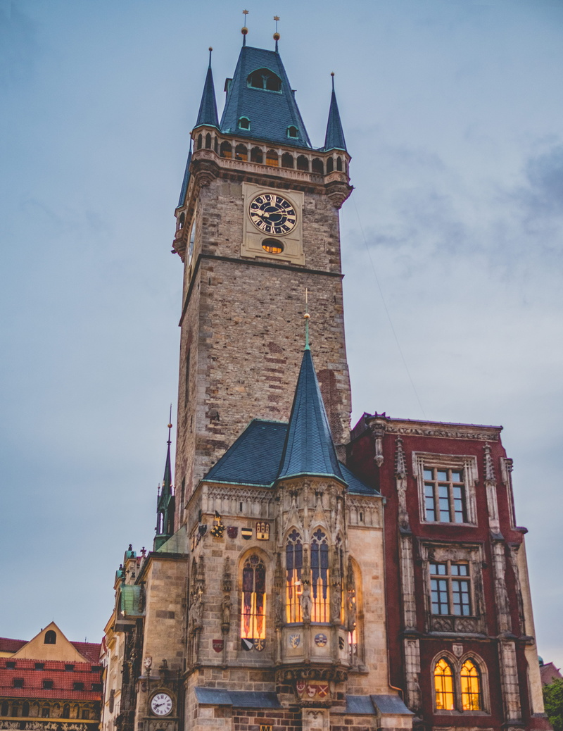 low angle view, building, lights, steeple, time, clock, neighborhood, town, spirituality, night, the past, alloy wheel, building exterior, spire, 4K, sky
