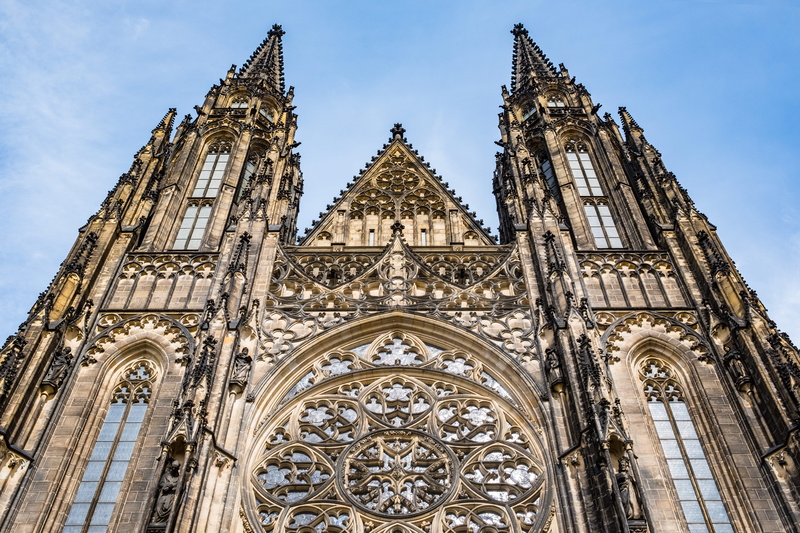 sky, belief, rose window, gothic style, apse, low angle view, church, history, bridge, 5K, place of worship, castle, arched, steeple, religion, cathedral