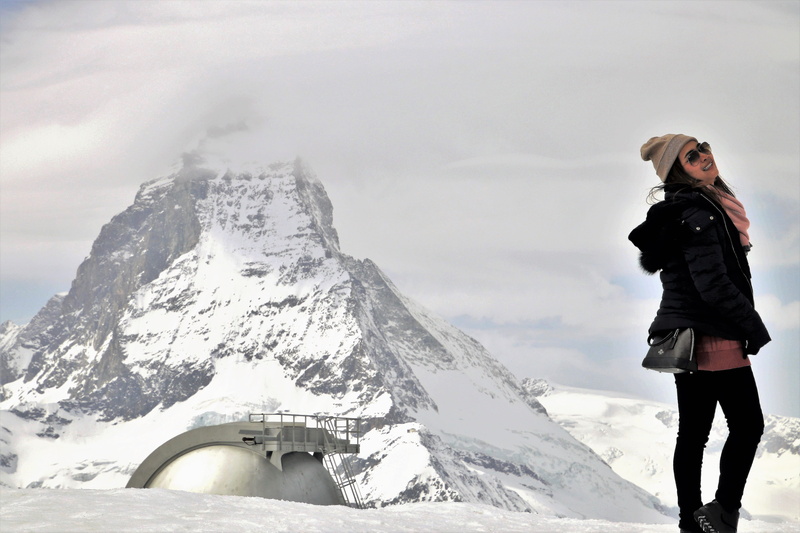 hiking trail, women, one person, lifestyles, standing, capped, rest, seasons of the year, she, winter, glasses, clothing, top, switzerland, panoramic, at the court of