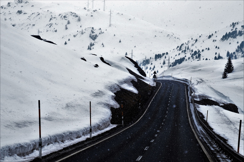 direction, landscape, in the mountains, nature, lit, hiking trails, snowcapped mountain, hurry up, frequency response, hard rime, mountains, frost, asphalt