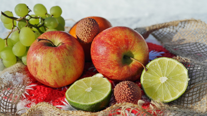 sun, close-up, edible, apple, fruit, leaf, feed, healthy eating, sweet, citrus fruit, sunny, studio shot, still life, benefit from, freshness, kiwi - fruit