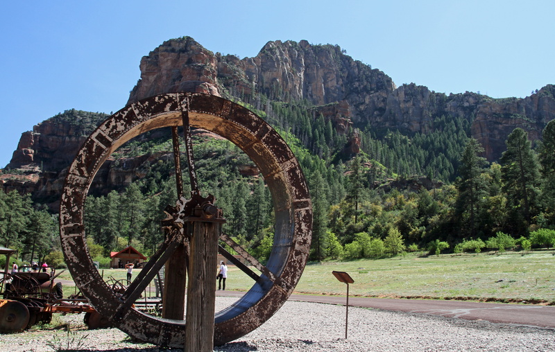 ancient, usa, ruined, desert, wheel, land, scenics - nature, no people, slide rock, 4K, park, Buttes, sky, travel destinations, mountain, Red Rocks, plant
