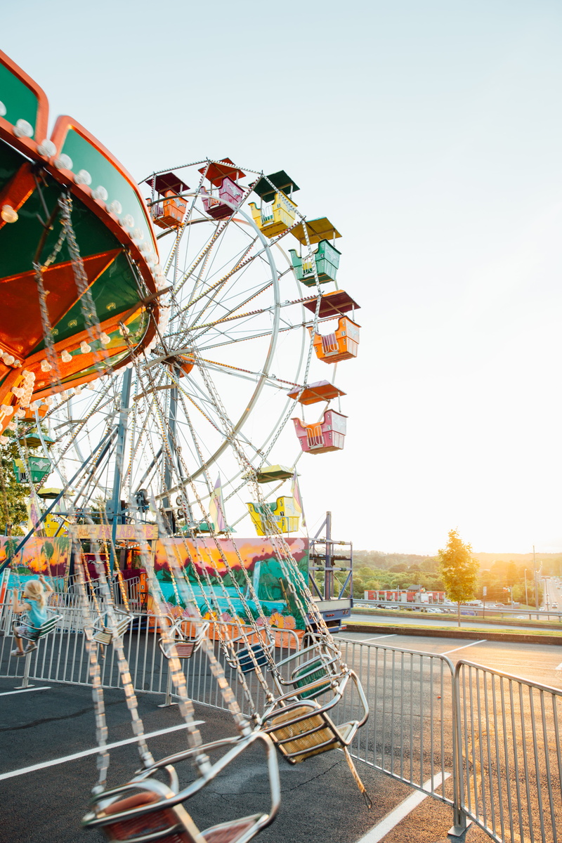 ferris wheel, amusement park ride, carnival, coloful, traveling carnival, cleveland, motion, leisure activity, sunshine, fairground, fun, multi colored