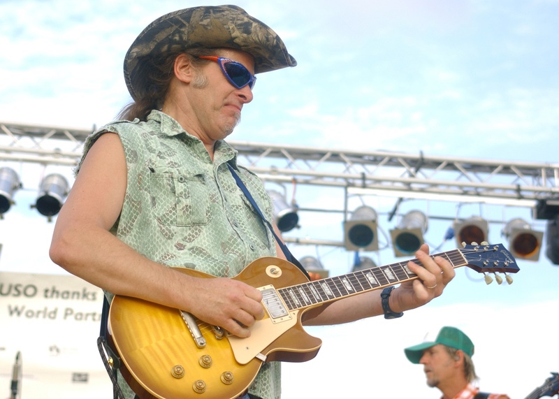 musician, guitar, man, rock Music, playing, performer, real people, outside, known, electric guitar, popular Music Concert, artist, standing, electric