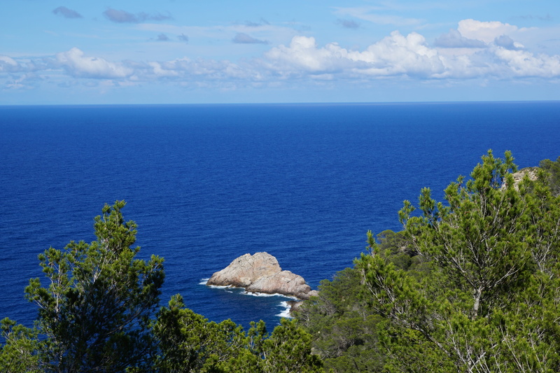 Water, 5K, holidays, rocky coast, vacations, view, Ibiza, no People, land, outdoors, mediterranean Countries, beauty in nature, summer, spain, travel Locations