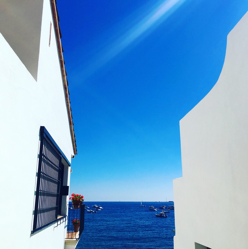 sunlight, sea, nature, sun beam, leisure activity, house, clear sky, rear view, low angle view, day, travel destinations, 2K, blue, calella de palafrugell