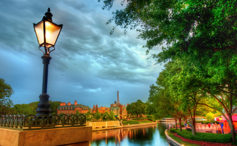street, building exterior, built structure, World, city, lighting equipment, Orlando, sky, Florida, outdoors, green, street light, water, United States