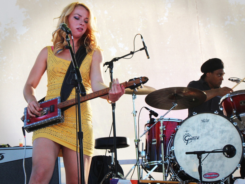 musical instrument, singing, performance, samantha fish 4k high defination, input device, drum kit, drummer, three quarter length, rock music, electric guitar