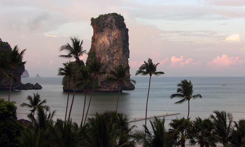 tropical climate, thailand, non-urban scene, formation, beauty in nature, sea, horizon over water, tree, tranquil scene, 8K, krabi, palm, nature, beach