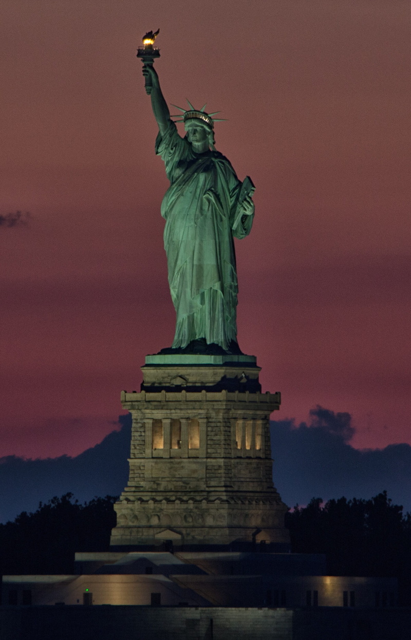nature, monument, independence, sculpture, statue, new York City, liberty Island, female likeness, architecture, travel destinations, flame, cloud - sky