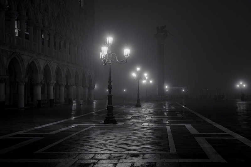 marco, city, mood, night, san, 1080P, black, white, lights, venice, piazza, fog, italy