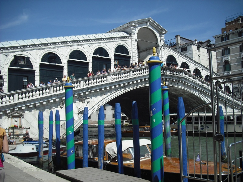 bridge, transportation, mode of transportation, nature, italy, connection, bridge - man made structure, rialto, outdoors, building exterior, architectural column