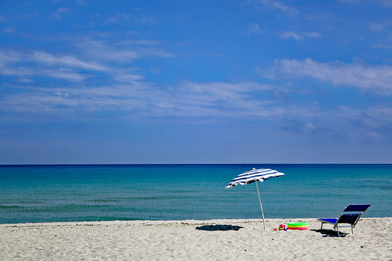 land, 4K, blue sky, horizon over water, sardinia, parasol, daytime, scenics - nature, horizon, photo, children toys, blue, sea, trip, outdoors, beauty in nature