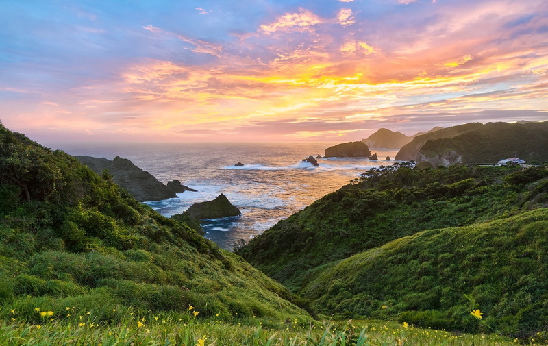 outdoors, plant, rocks, clouds, land, cloud - sky, wildflowers, no people, beauty in nature, sea, sunset, coastline, shrubs, grass, Japan, beach, environment