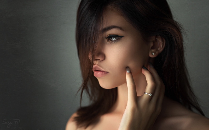 Sergey Fat, Anastasia Lis, face, portrait, simple background, painted nails, 1080P, eyeliner, women
