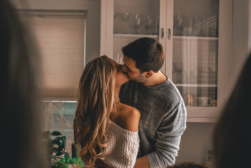 positive emotion, untitled, young men, engagement, brown hair, bonding, couple, smooch, adult, lifestyles, 1080P, two people, love, young adult, kissing