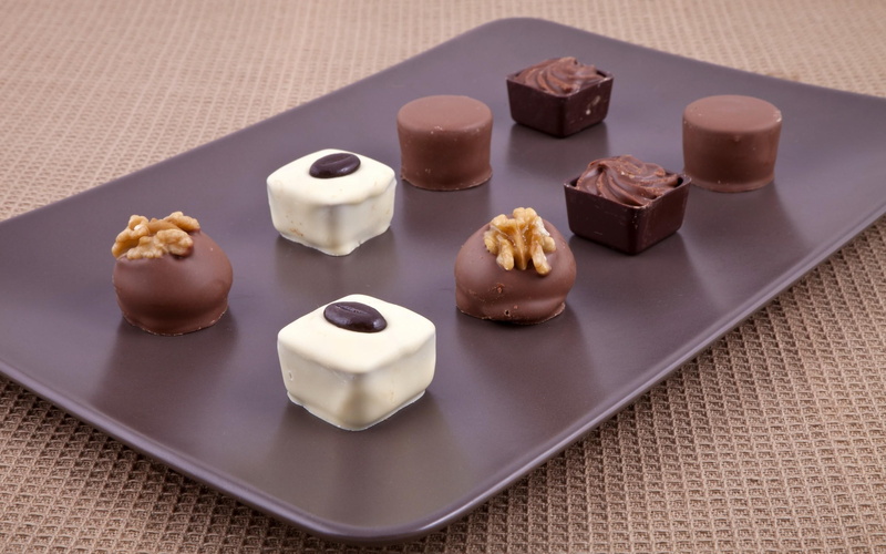 food, little, chocolate, 3d and abstract, tooths, love, 2K, dessert, sweet
