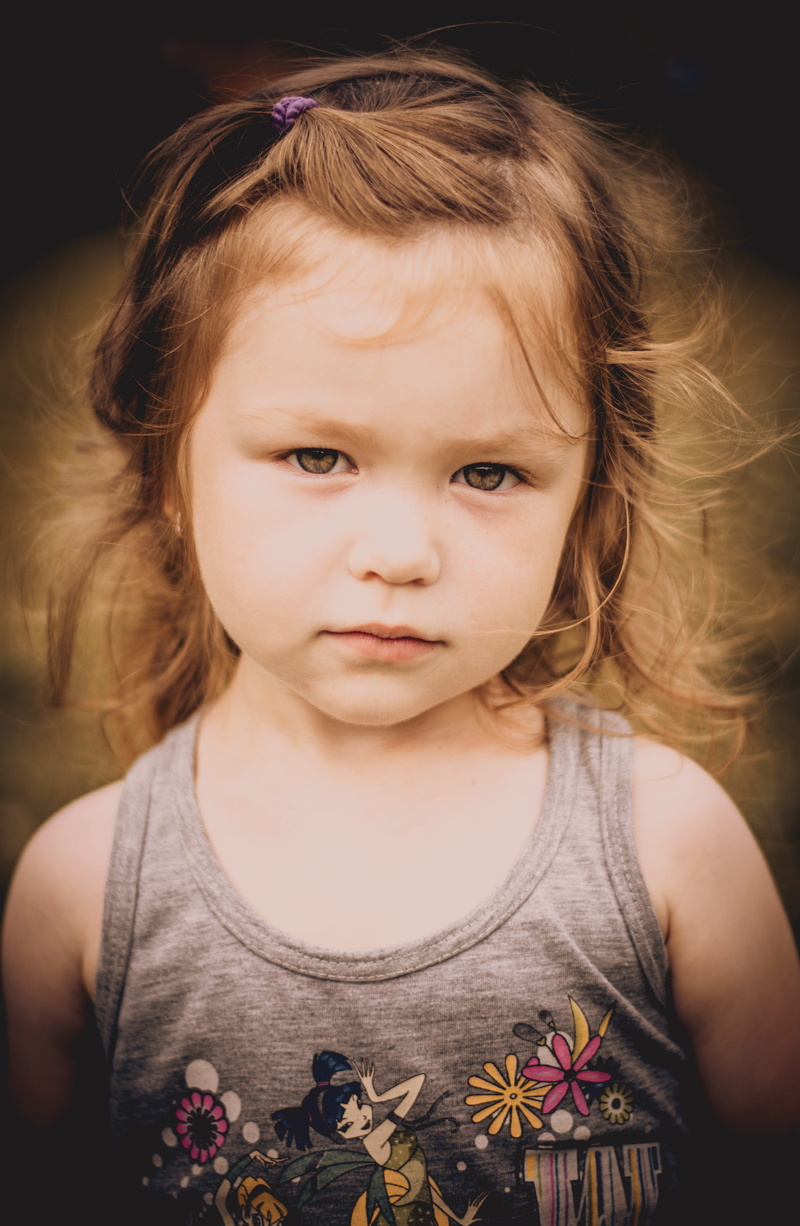 one person, females, preschool age, childhood, hair, small child, kids, innocence, view, beautiful children, lifestyles, cute, childrens, heat, human face