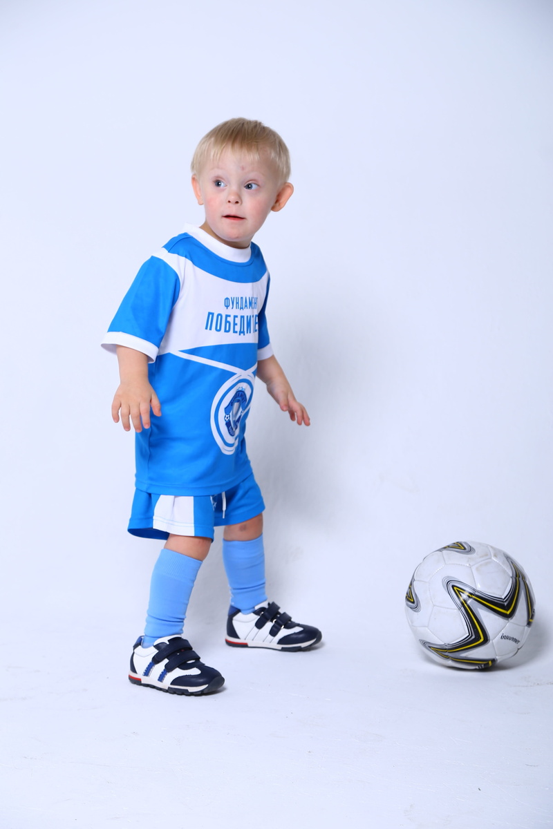 kids, sports, studio shot, game, men, 5K, front view, boys, smiling, one person, childhood, player, baby, ball, neck, casual clothing, crew, child, boy