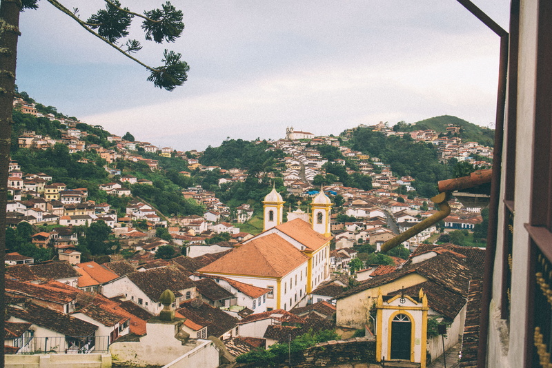 scenery, townscape, building, residential district, tree, architecture, building exterior, city, tile roof, outdoors, plant, historic, town, ouro preto