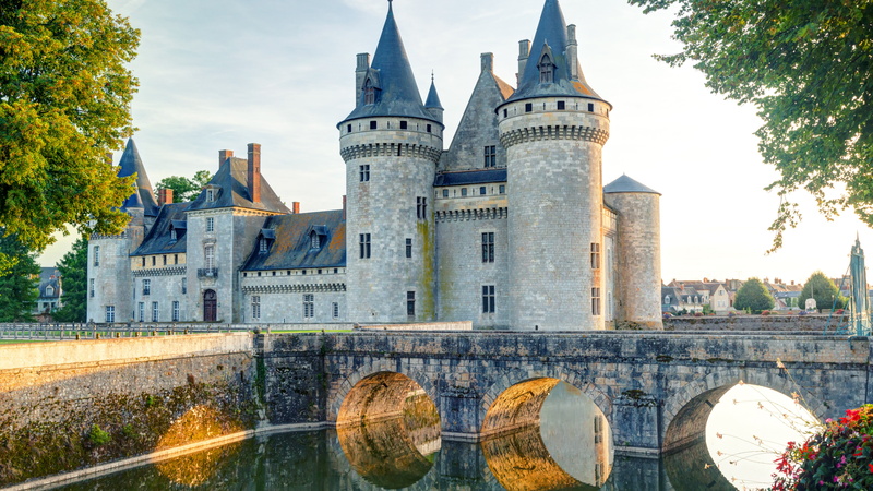 Chateau de sully-sur-loire, France, tourism, castle, travel, 5K