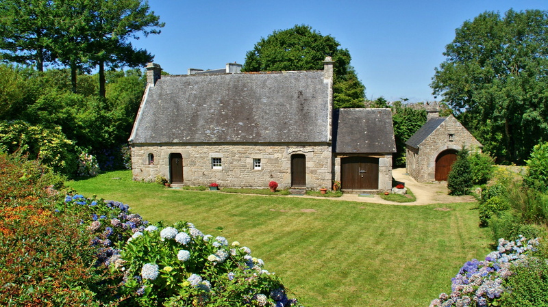 church, Brittany, nature, old, england, sky, religion, plant, 4K, rural Scene, building Exterior, mansion, cottage, no People, grass, english Culture