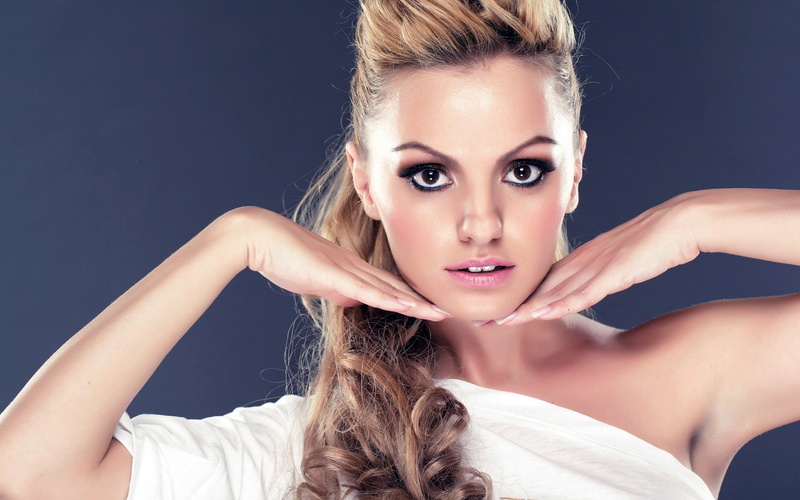 fashion model, celebrity, face, hair, beauty, headshot, portrait, one person, Alexandra Stan, women, beautiful woman, studio shot, young adult, fashion