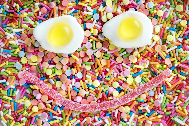 abstract, food and drink, smile, sweet food, high angle view, 1080P, unhealthy, photo, sugar, still life, close-up, yummy, sweet, large group of objects