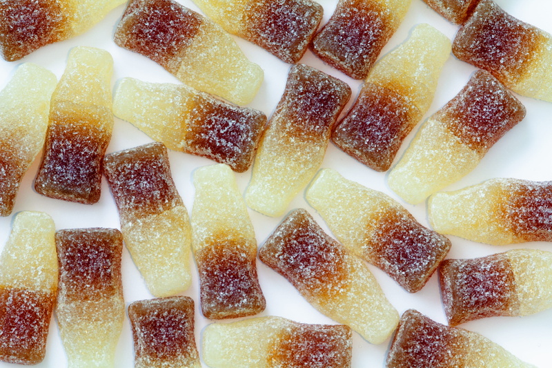 backgrounds, brown, 5K, full frame, gummy, large group of objects, ready-to-eat, freshness, sugar, bread, wellbeing, dessert, cola bottles, no people
