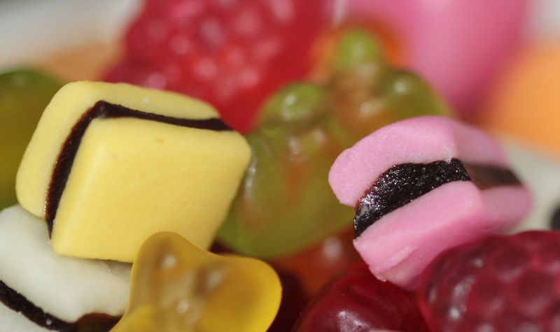 colorful, calories, temptation, candies, photo, mix, nibble, food, sucking candies, variation, indoors, still life, fruit gums, unhealthy, dessert, eat