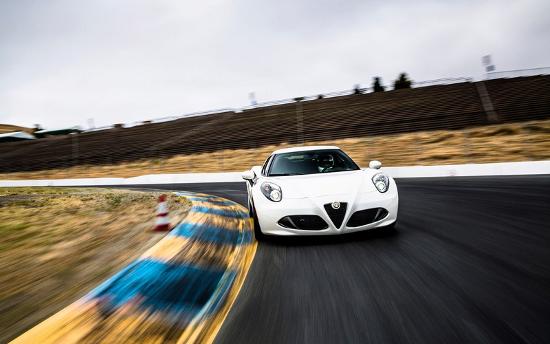 car, Alfa Romeo, 1080P, Alfa Romeo 4C, blurred