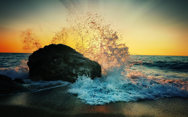 land, desktop, outdoors, rock, water, wave, splashing, scenery, horizon over water, beach, 1080P, power in nature, breaking, windows, beauty in nature