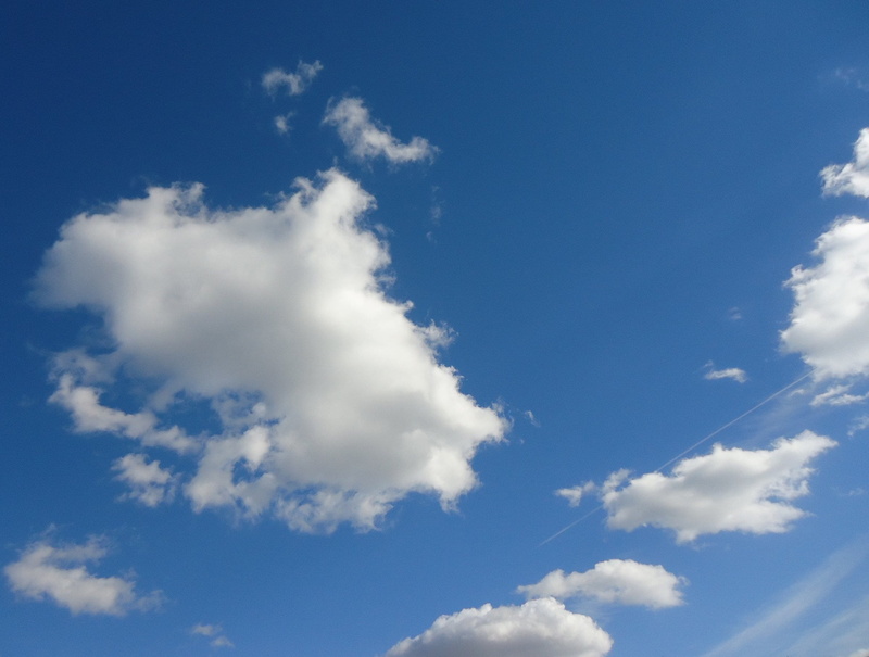 nature, no people, ozone, weather, view, stratosphere, formation, low angle view, tranquil, heaven, beauty in nature, fluffy, high, troposphere, tranquil scene