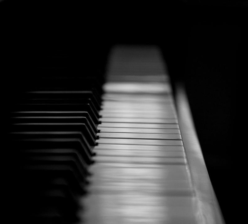 music, piano, diminishing perspective, building, white color, piano key, in a row, black and white, dark, keyboard, boardwalk, blur, upright piano, paino