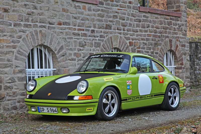 outdoors, car, speed, sports Car, sport, engine, land Vehicle, supercar, wheel, shiny, 2K, front View, 964 classic s, old-fashioned, grille, driving, old