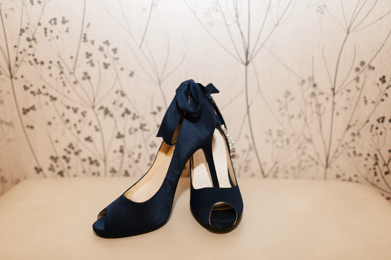 stiletto, sport, small, wall - building feature, toe, elegant, leather, animal, clothing, focus on foreground, indoors, heels, shoes, 5K, studio shot