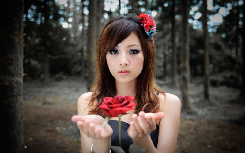 outdoors, woodland, focus on foreground, one person, women, flowers, holding, teenager, plant, model, brunette, 2K, Mikako Zhang Kaijie, portrait, hair