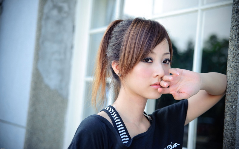 real people, girls, lifestyles, childhood, window, Mikako Zhang Kaijie, headshot, brunette, looking, one person, looking away, casual clothing, leisure activity