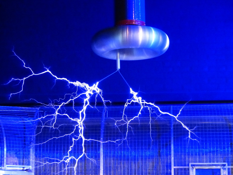 business, fuel and power generation, high voltage, flash, experimental physics, backgrounds, corporate business, experiment, nature, blue background, sphere