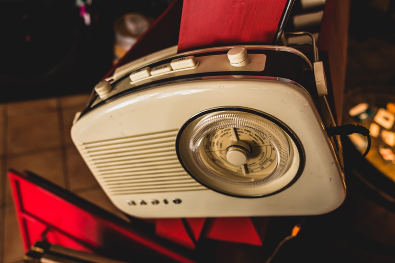 mode of transportation, 5K, retro styled, incidental people, retro, vintage, car, frequency, radio, focus on foreground, transportation, close-up, outdoors