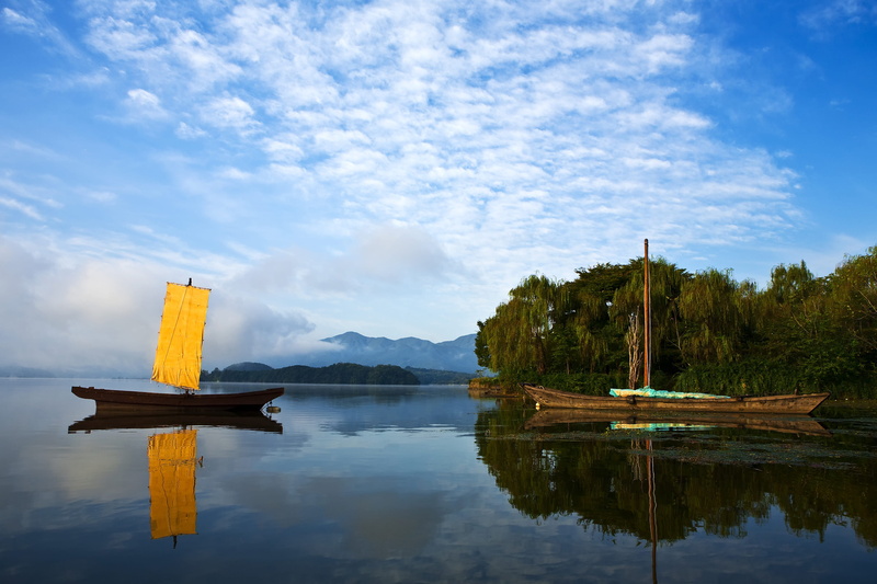 tranquil scene, beach, idyllic, transportation, wood - material, tranquility, no people, scenery, beauty in nature, water, lake, mode of transportation
